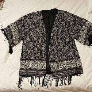 Black and White Comono